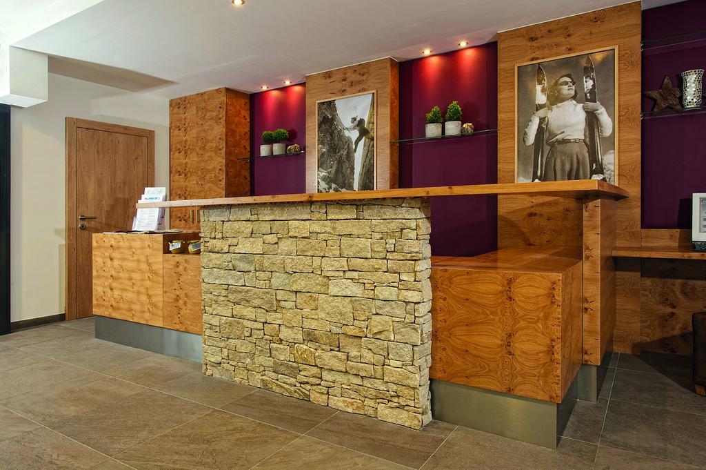 Hotel Garni ALPINA Saalbach-Hinterglemm Esterno foto